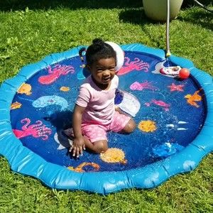 Meet your Posher, Adrienne